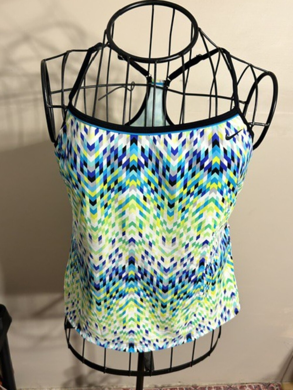 NIKE size 16 bikini swim tank top swim suit colorful plus sized swimming